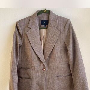 Banana Republic Classic Tan Blazer